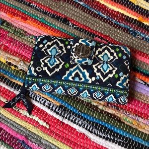 vera bradley wallet
